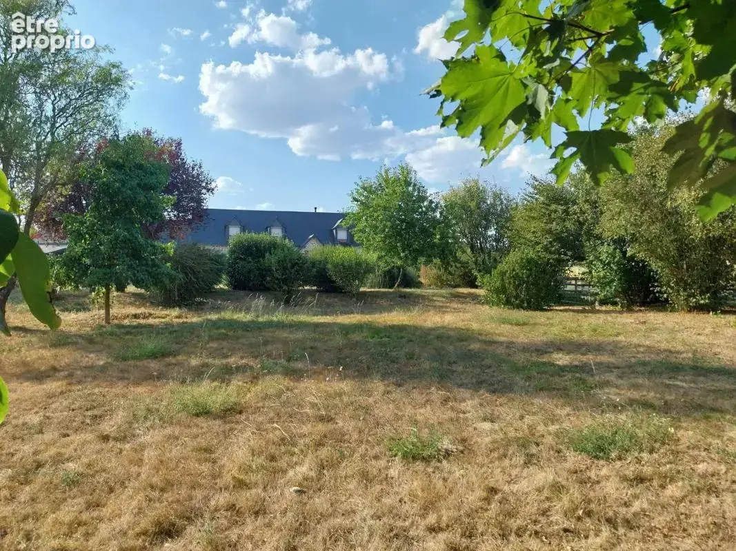 Maison en pierre sur un magnifique terrain arboré avec son plan d'eau - photo 9