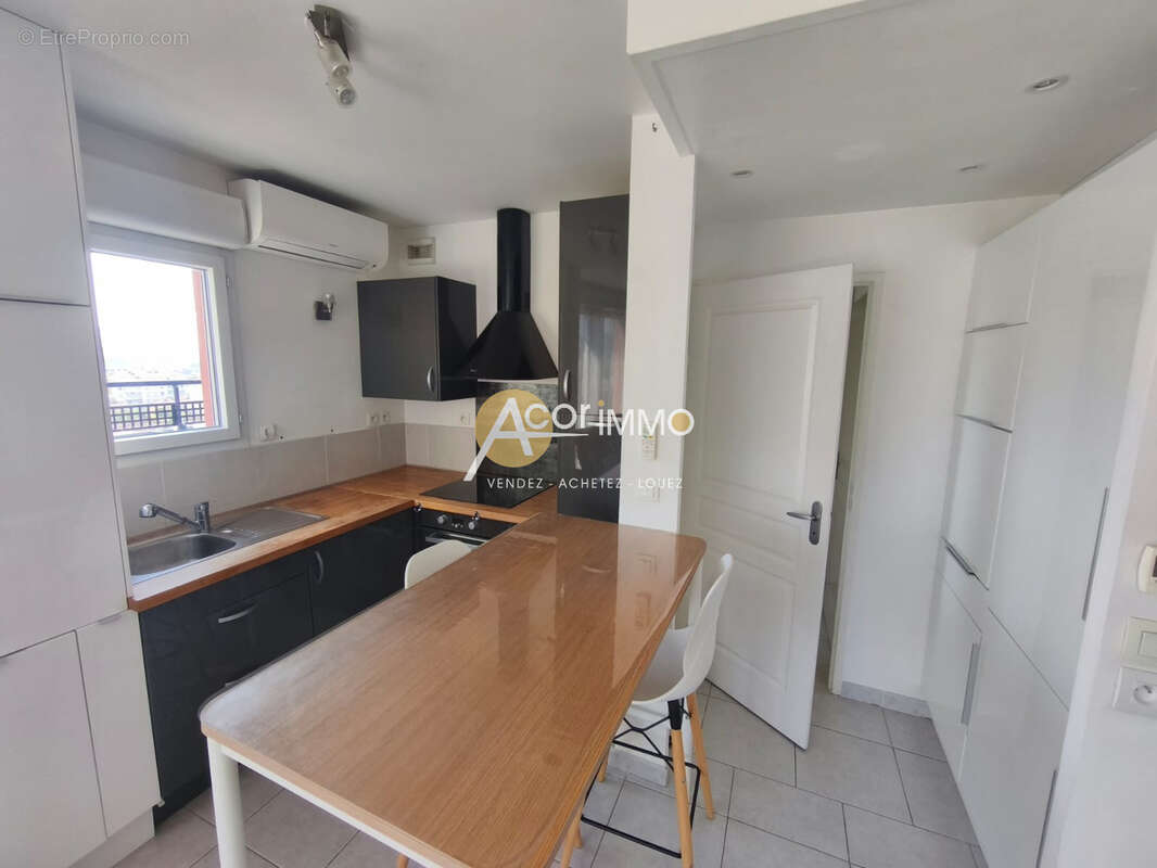 Chateaubanne - t2 toit terrasse + garage - photo 14