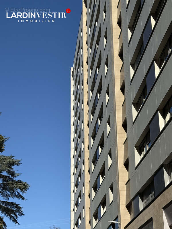 Appartement à SAINTE-FOY-LES-LYON