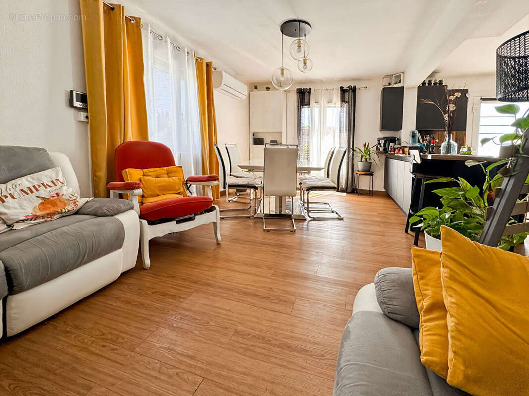 Maison à BEDARRIDES