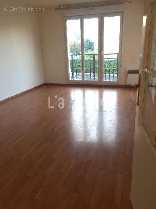 Appartement à CLAYE-SOUILLY
