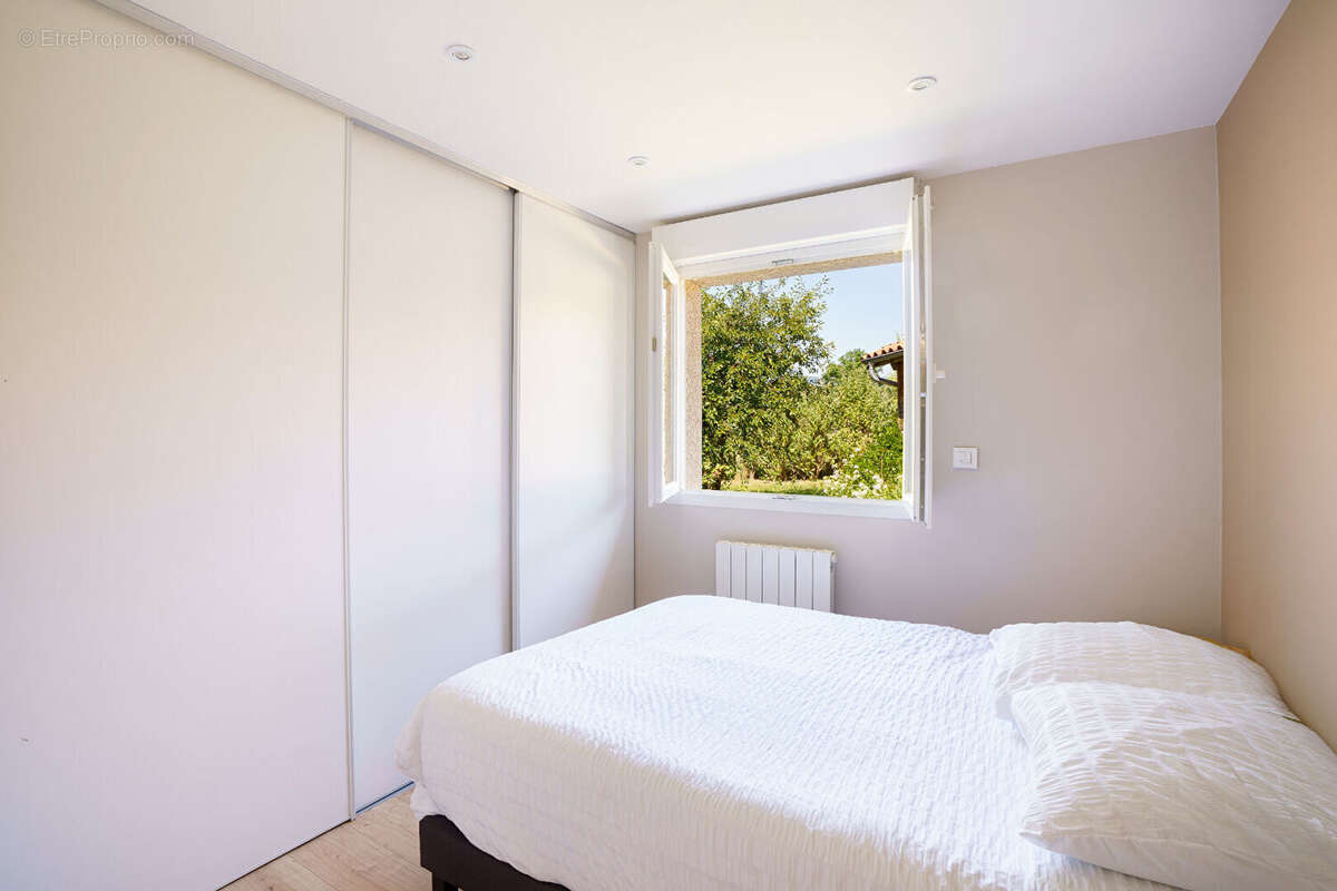 Maison plain-pied Julienas 5 pièces 120 m2 - photo 11