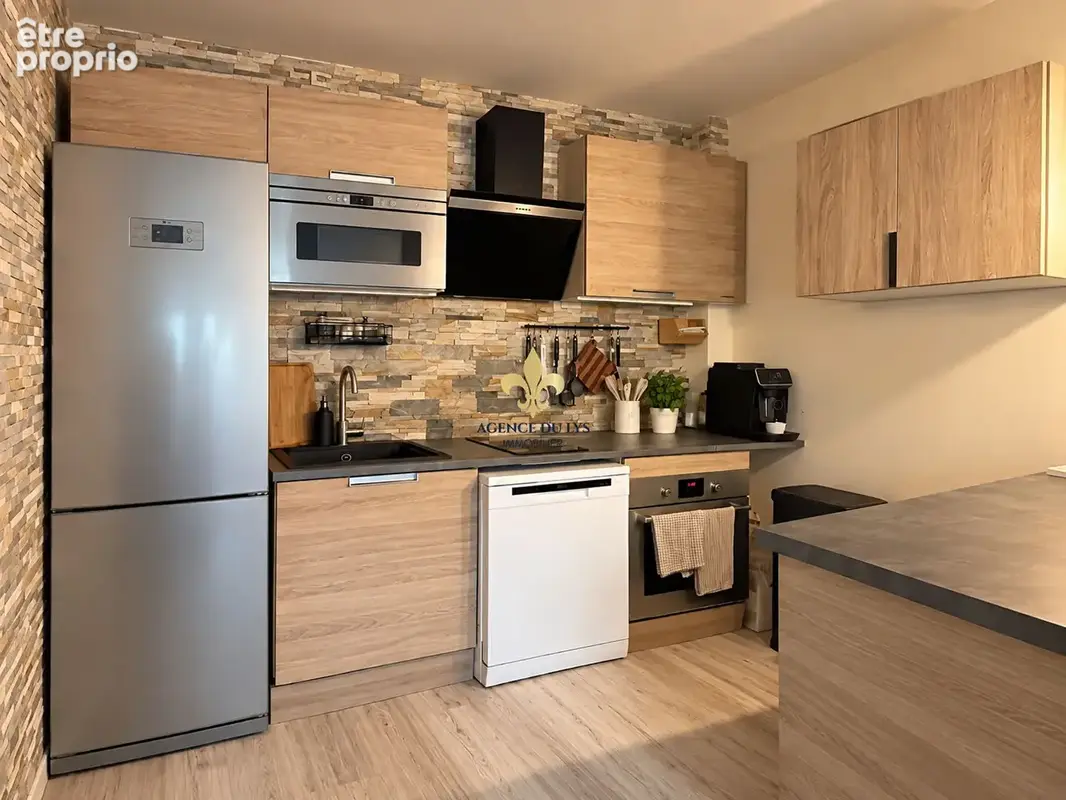 Appartement F2 vue sur golf - LAMORLAYE - photo 3