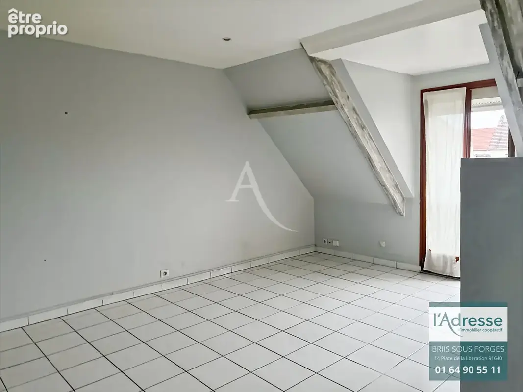 Appartement à VAUGRIGNEUSE