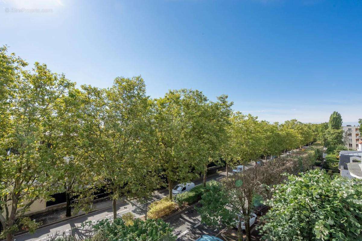 Appartement à NOGENT-SUR-MARNE