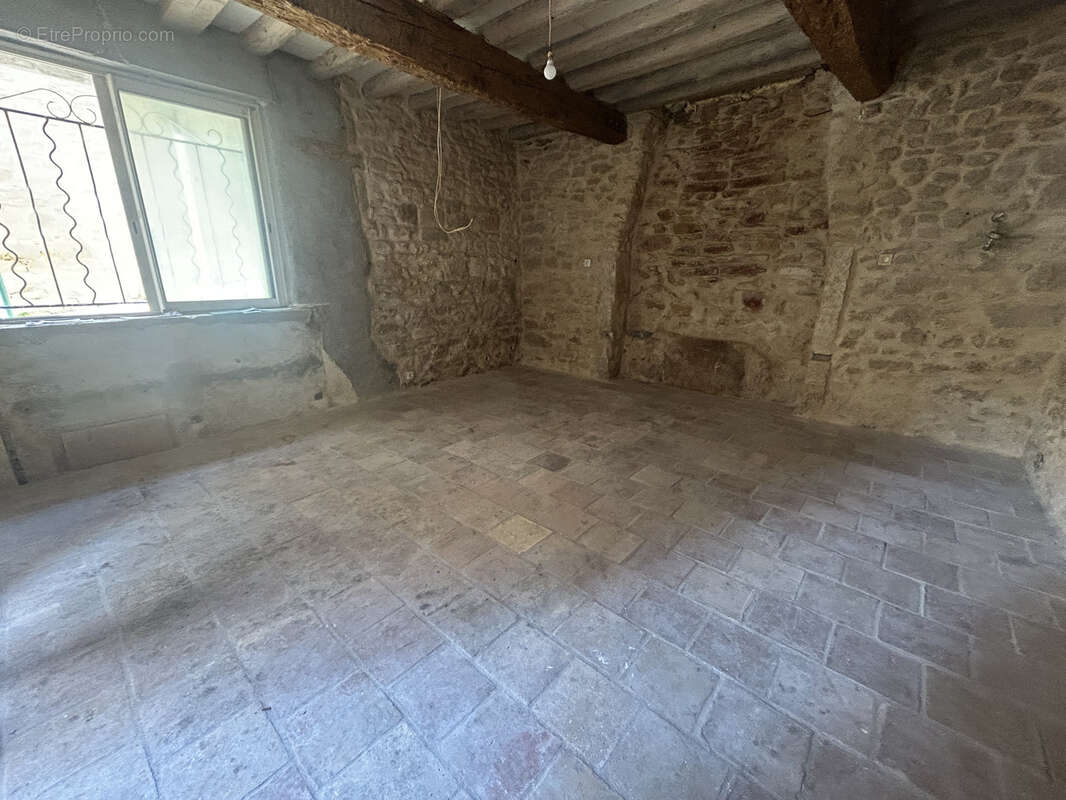 Appartement à SERNHAC