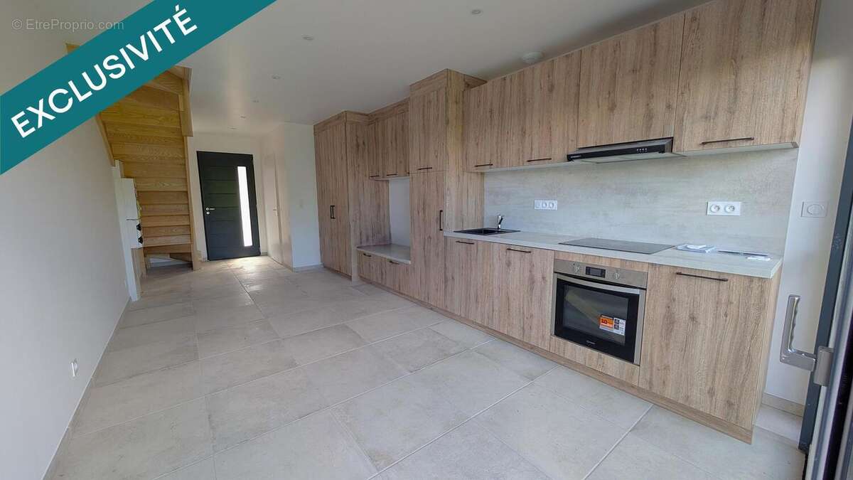 Maison 67 m² à Le Grand-Serre  - photo 2
