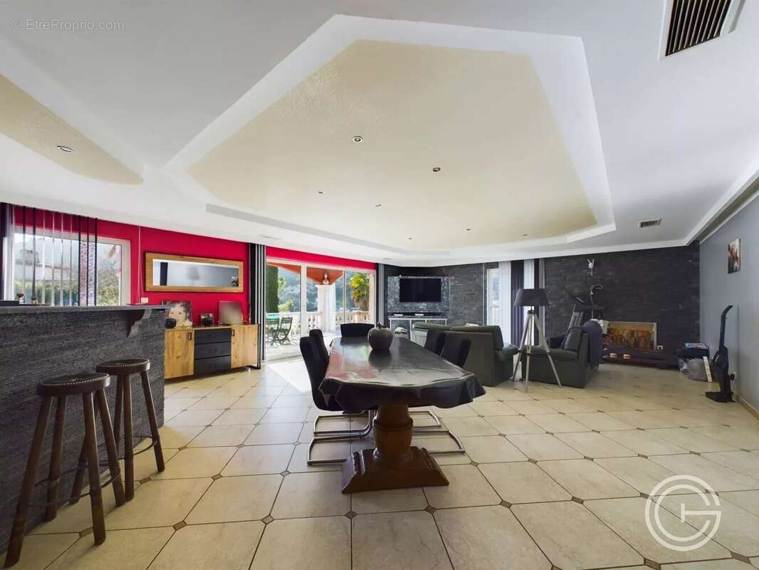 Maison en copropriété - Quartier du Crouzelier - Contes - photo 5