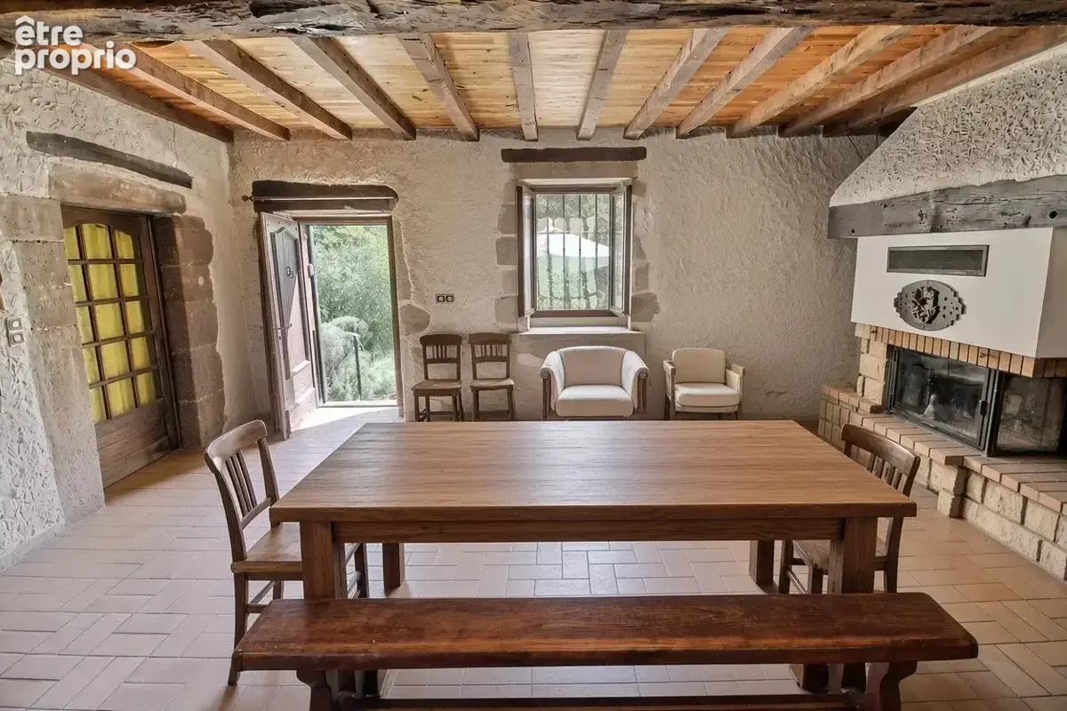 Campagne 200 m² grand terrain 8500 m² - photo 12