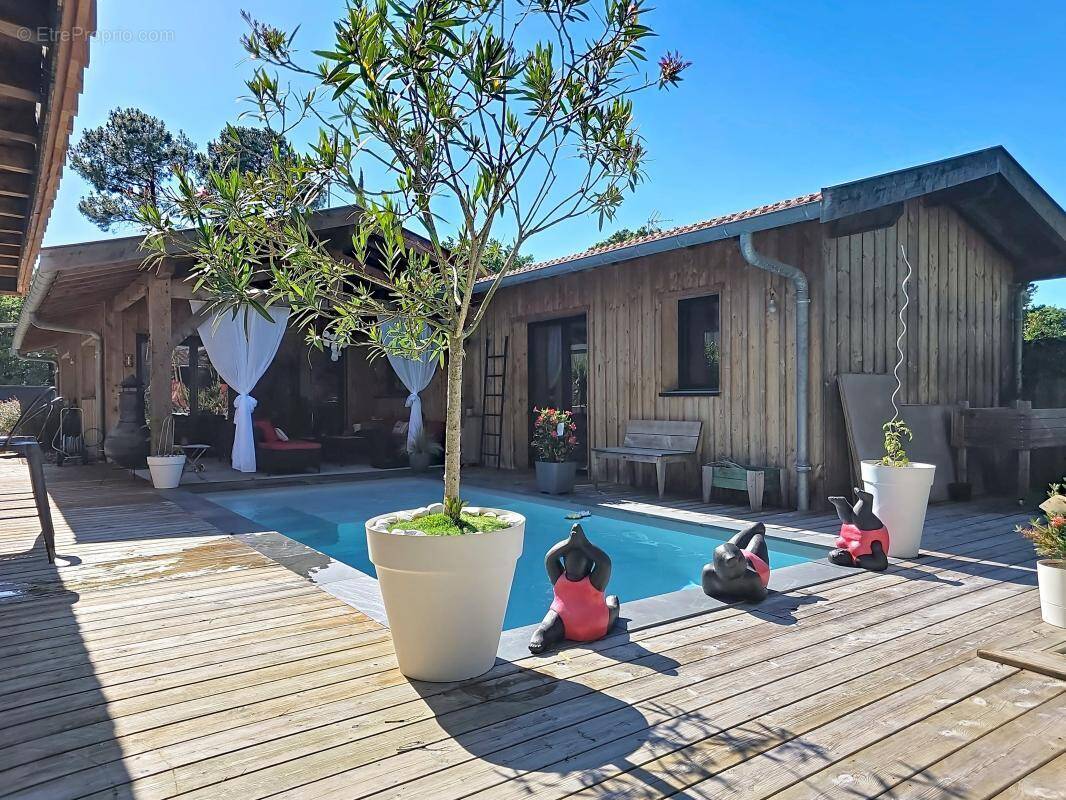 Maison à GUJAN-MESTRAS