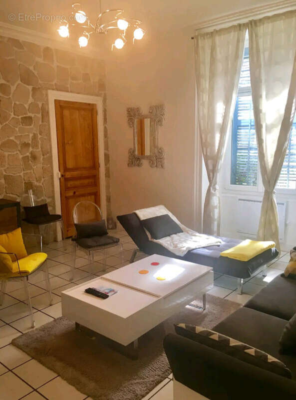 Appartement à AIX-LES-BAINS