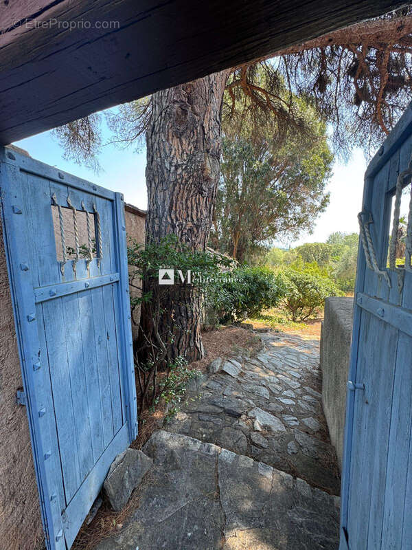 Maison à GRIMAUD