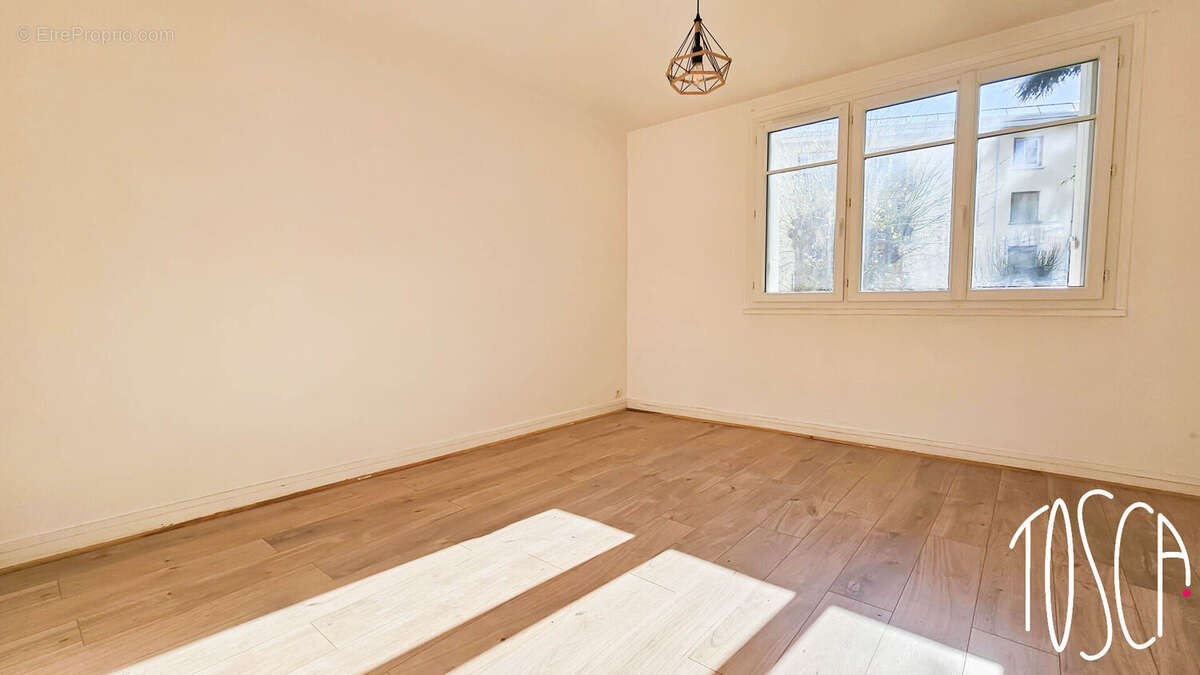 Appartement à THIAIS