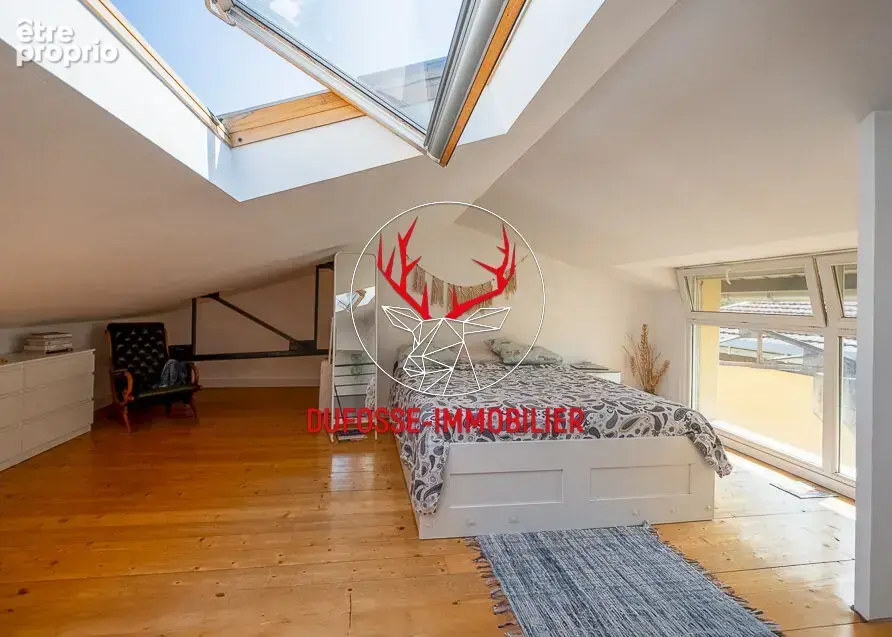 Lyon 8 maison-loft avec patio et garage - photo 9