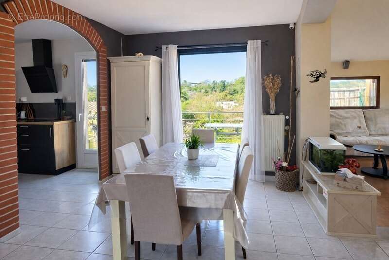 Maison à PECHBONNIEU