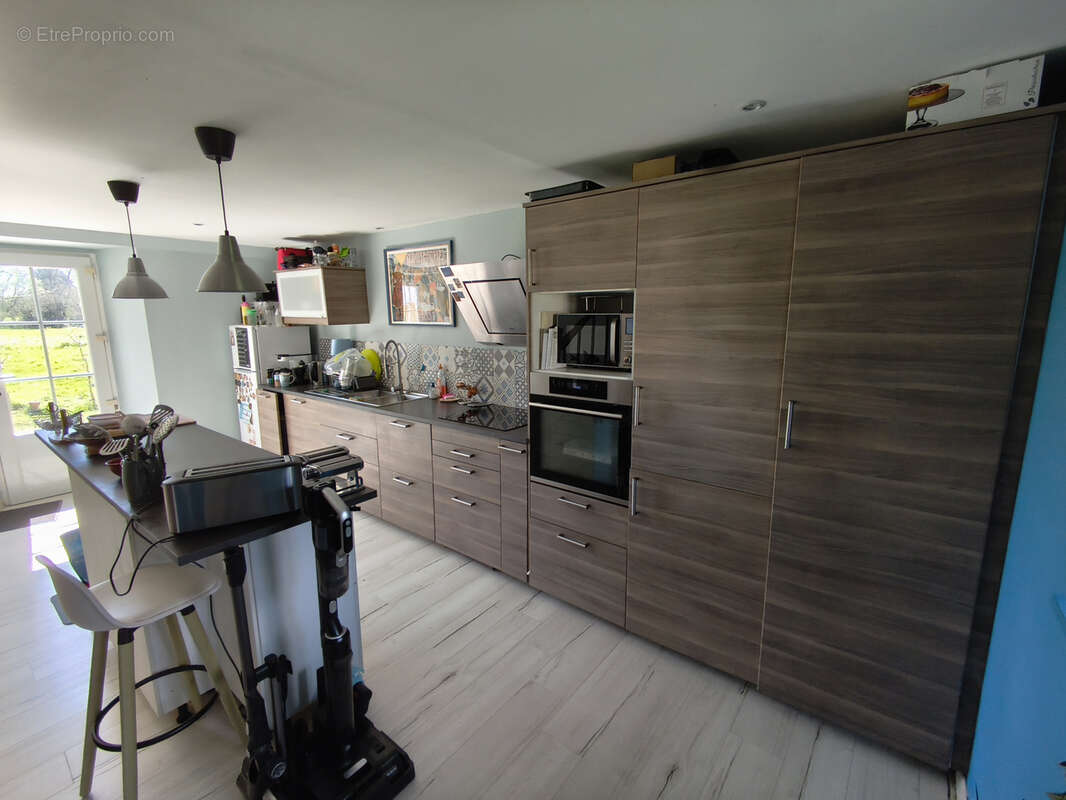 Maison à SAINT-DENIS-LE-GAST