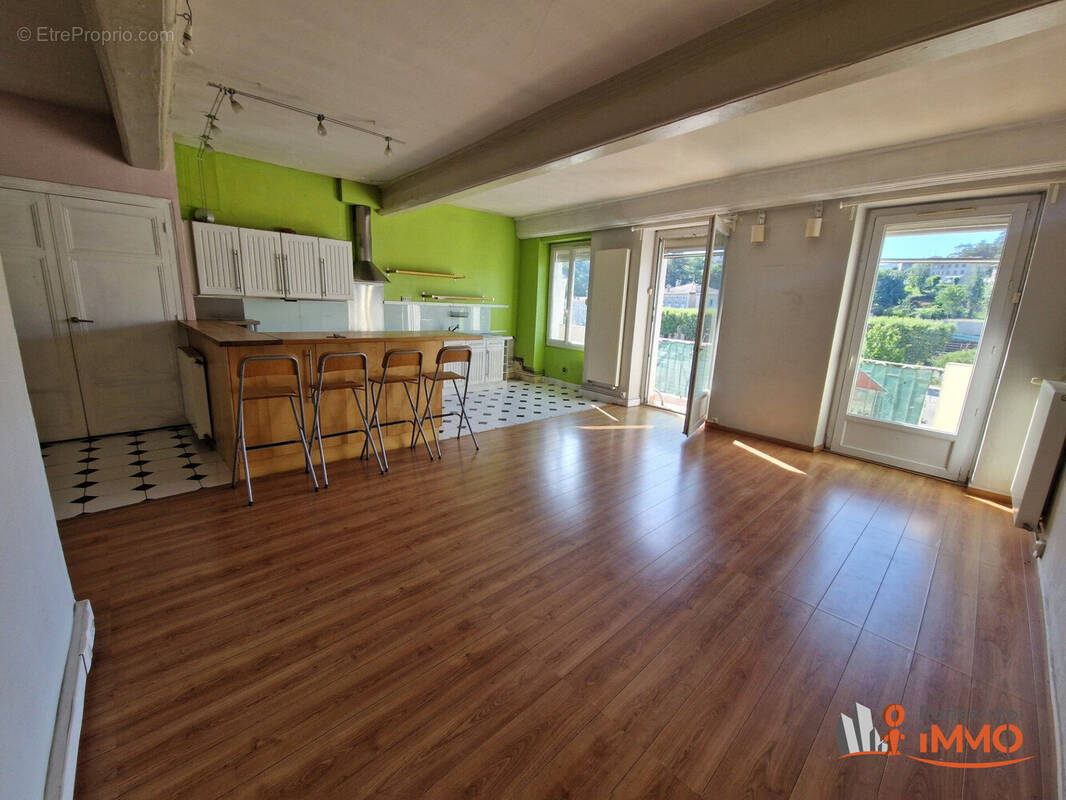 Appartement à RIVE-DE-GIER