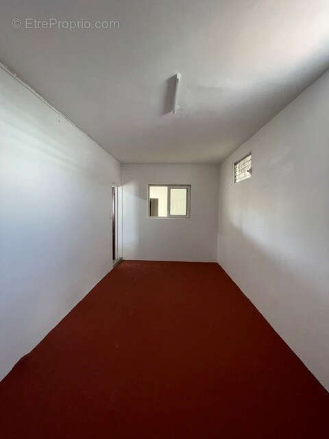 Villa de type 4 avec 3 chambres + bureau +  garage ferme et jardin clos - photo 18