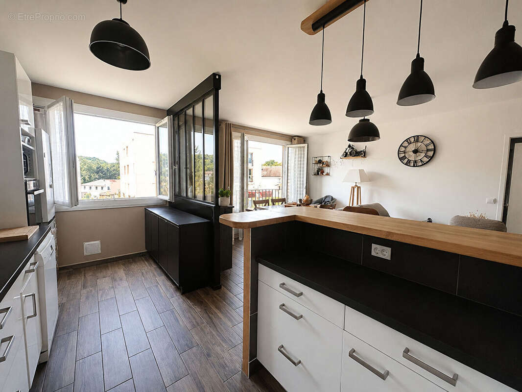 Appartement à BIEVRES
