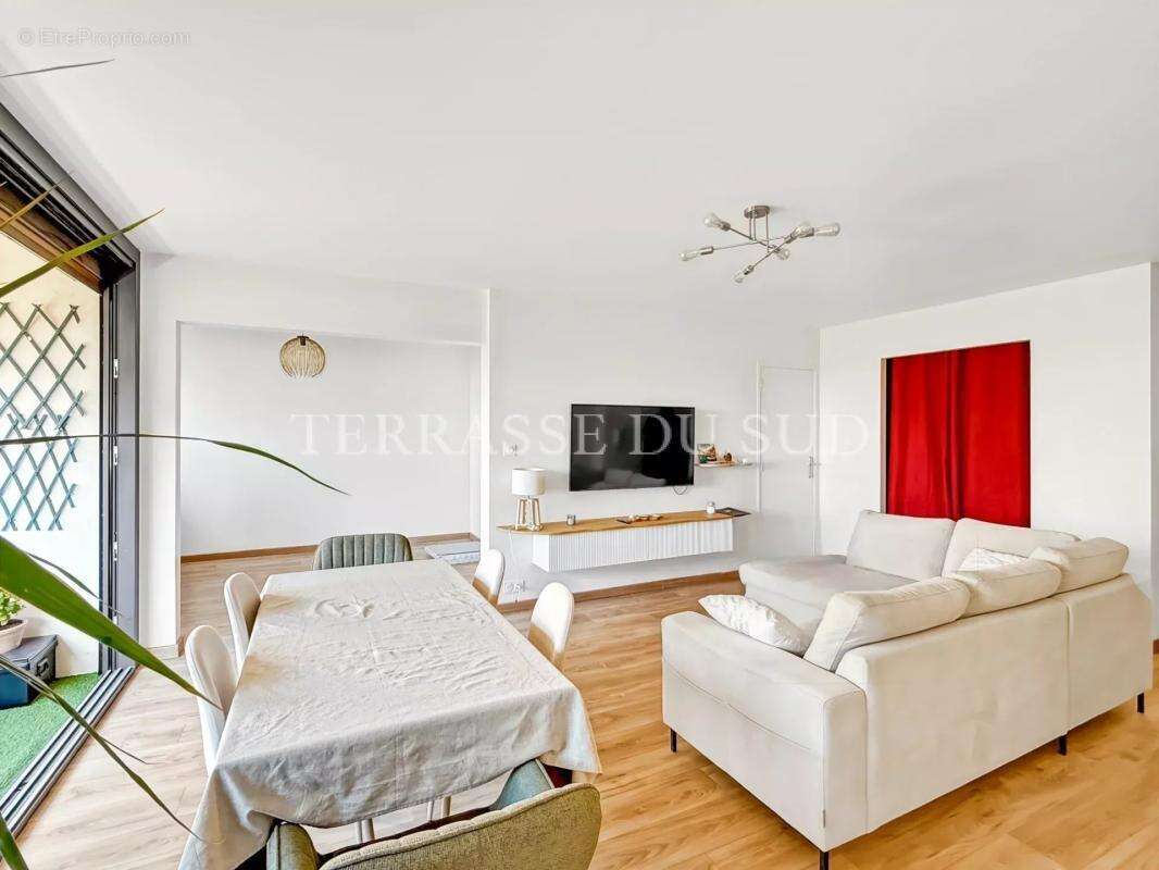 Appartement à MARSEILLE-12E