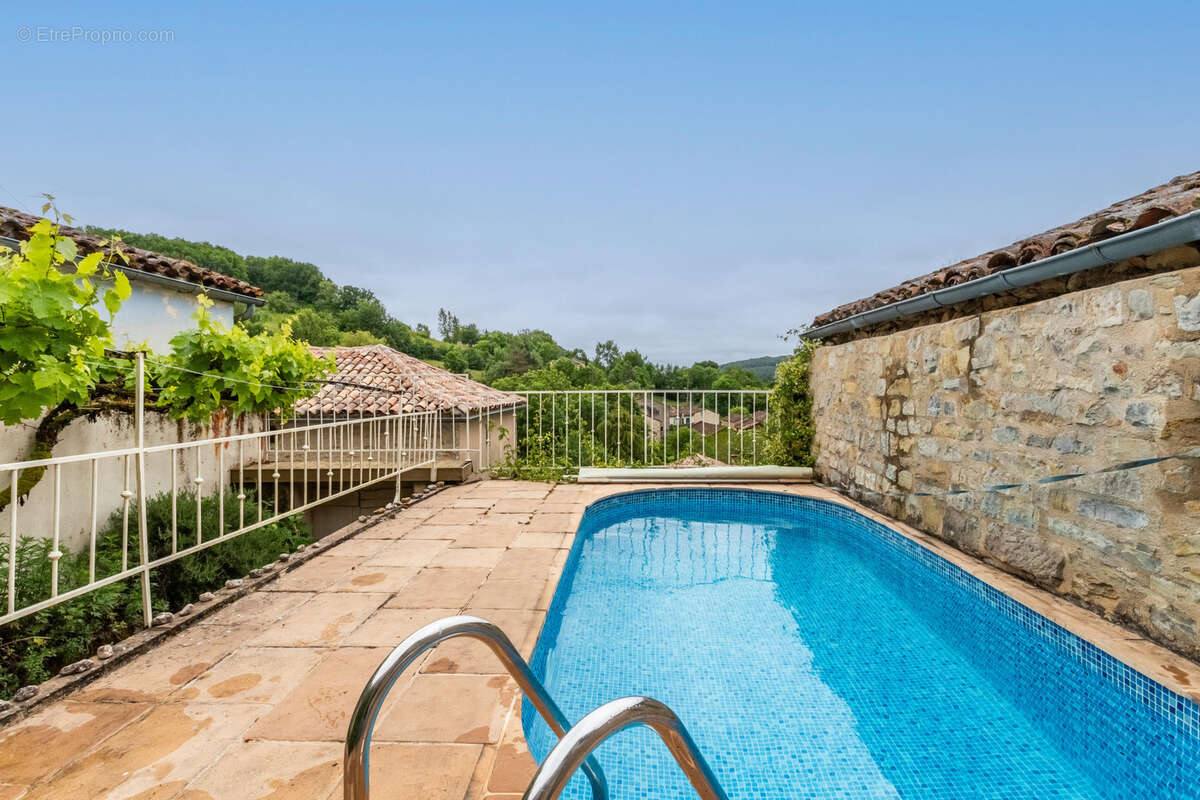 Village house with garden, pool and view - photo 15