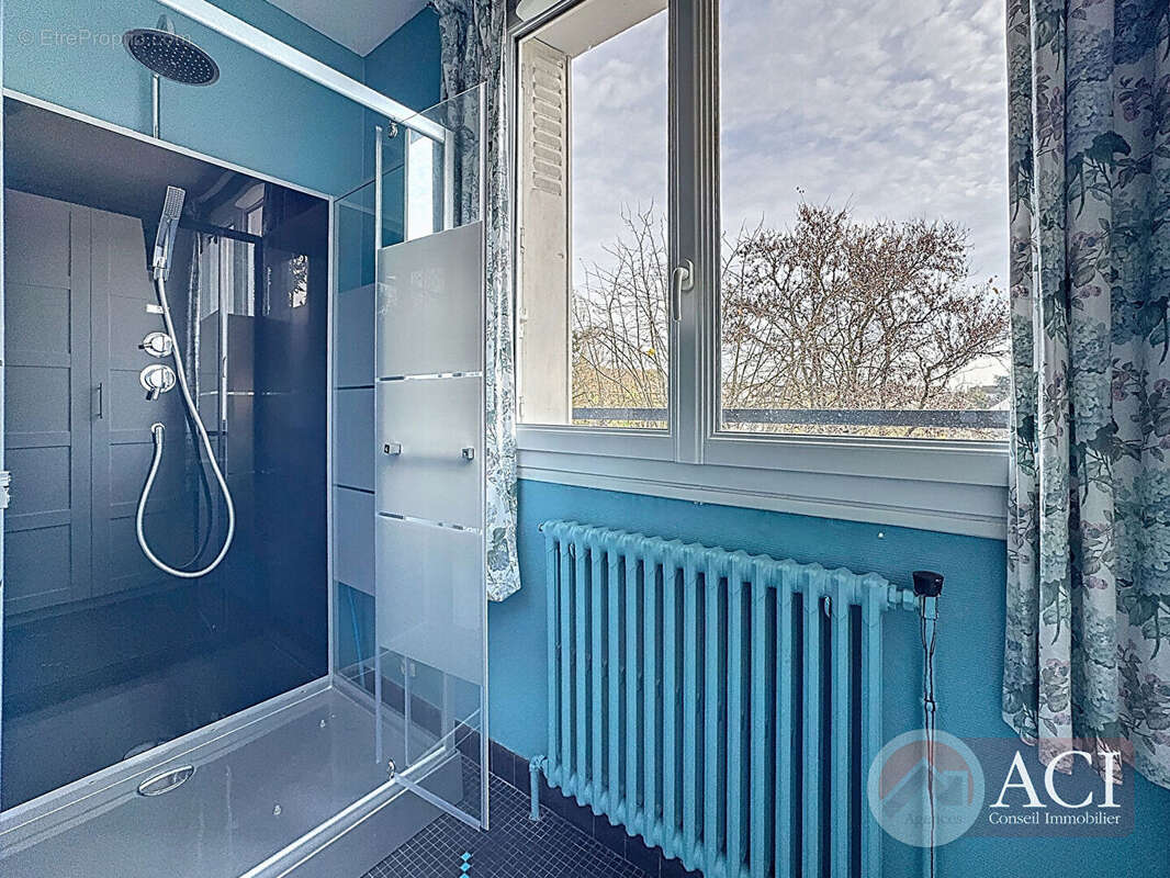 Maison à DEUIL-LA-BARRE