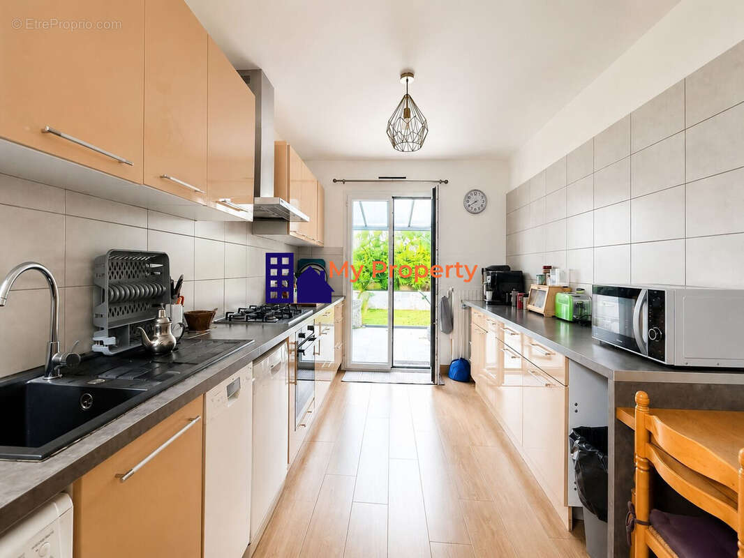 Maison 123 m² à Houilles  - photo 4