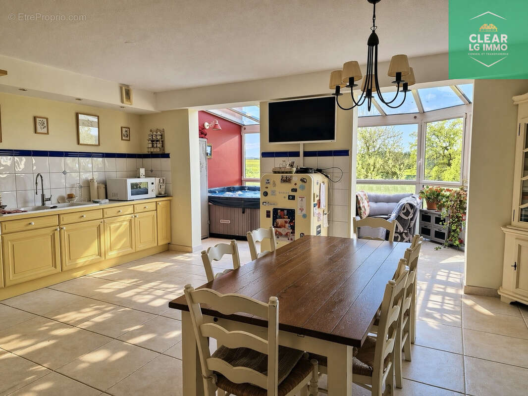 Appartement à ROUSSY-LE-VILLAGE