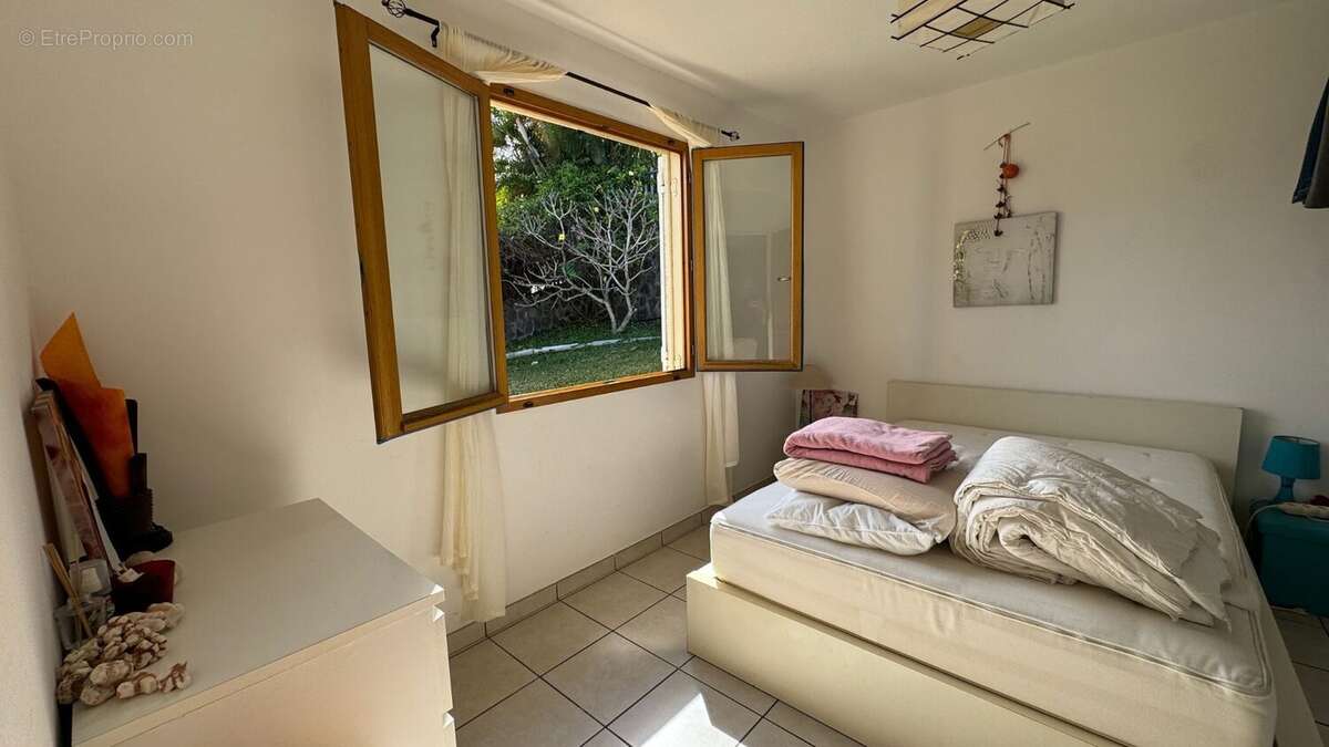 Maison à SAINT-DENIS