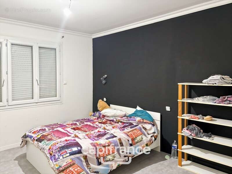 Maison de 124m² habitables à rafraichir - 5 pièces - 4 chambres - jardin, Terrain de 775 m²  - FONTCOUVERTE (17) - photo 6