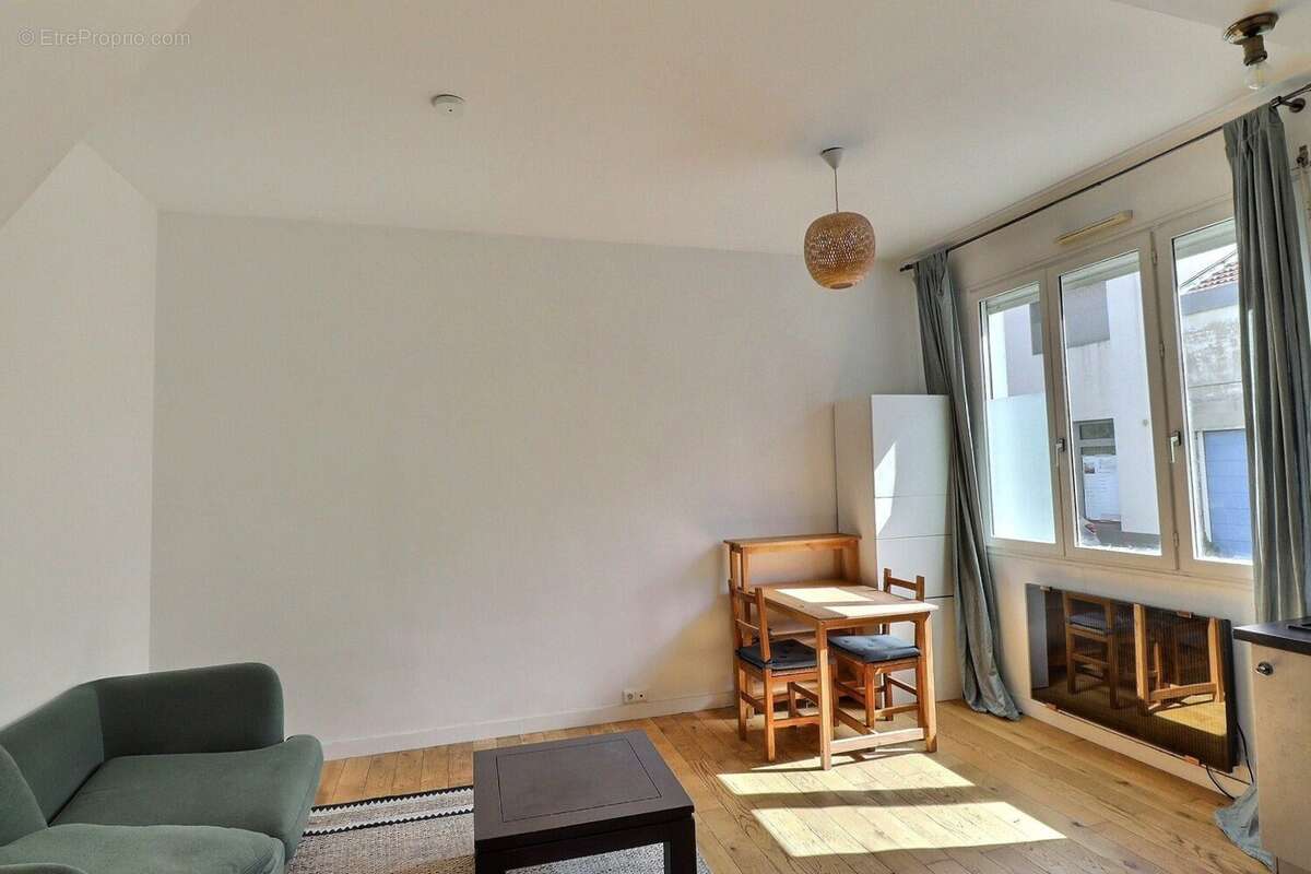 Appartement à CHATILLON