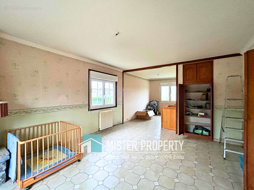 Maison à SARTROUVILLE