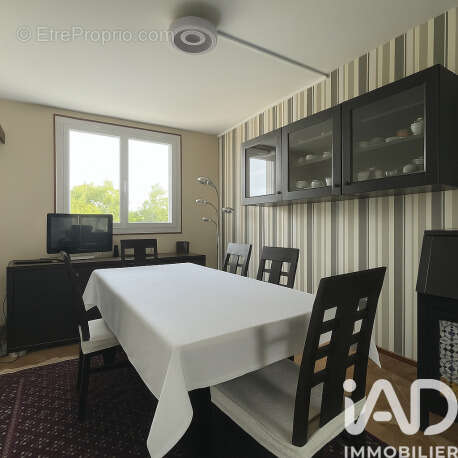 Photo 4 - Appartement à ASNIERES-SUR-SEINE
