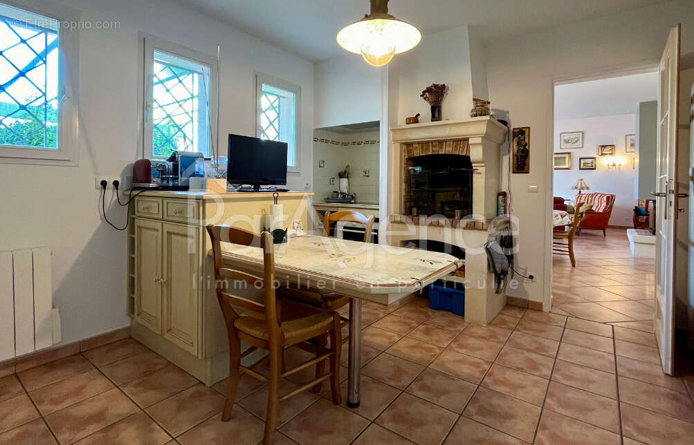 Maison à VAUX-SUR-MER