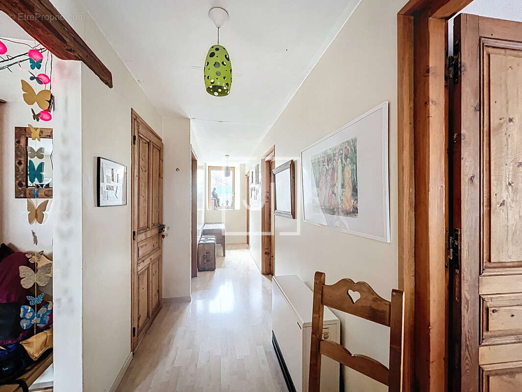 Appartement à SAINT-PAUL-SUR-UBAYE