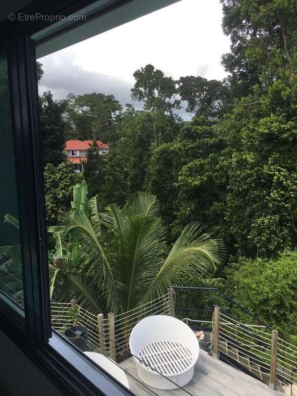 Maison à PETIT-BOURG