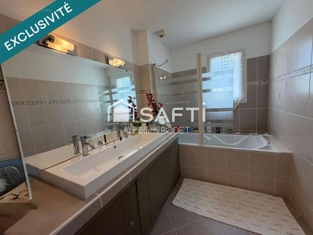 Maison 154 m² à Reuilly  - photo 9
