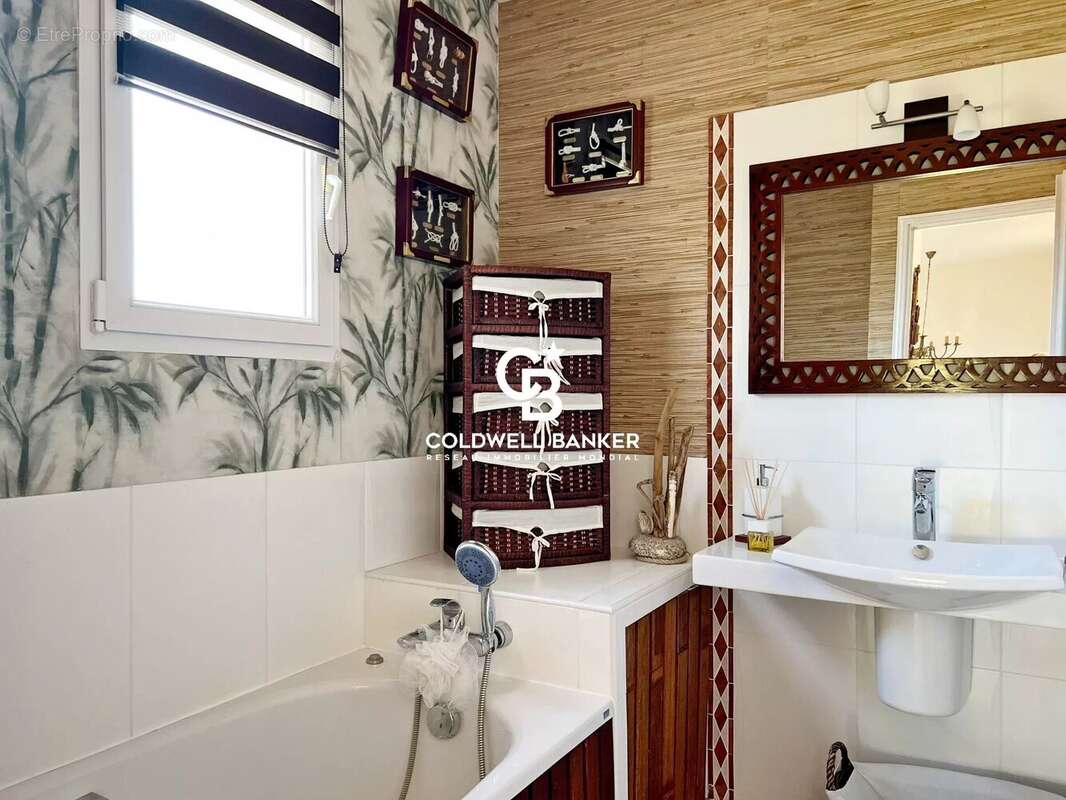 Maison à SAINT-RAPHAEL