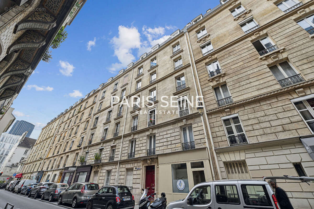 Paris Seine - Studio en étage élevé avec Ascenseur - photo 4