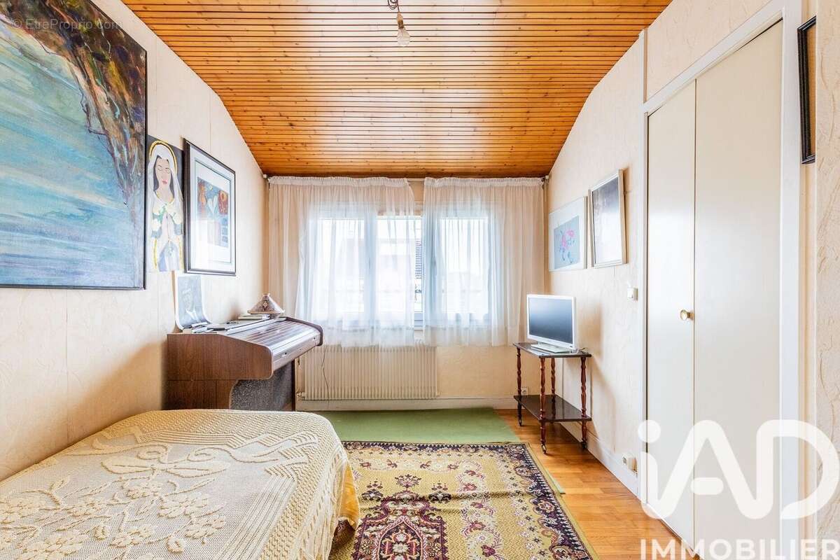 Photo 8 - Maison à VILLENEUVE-LE-ROI