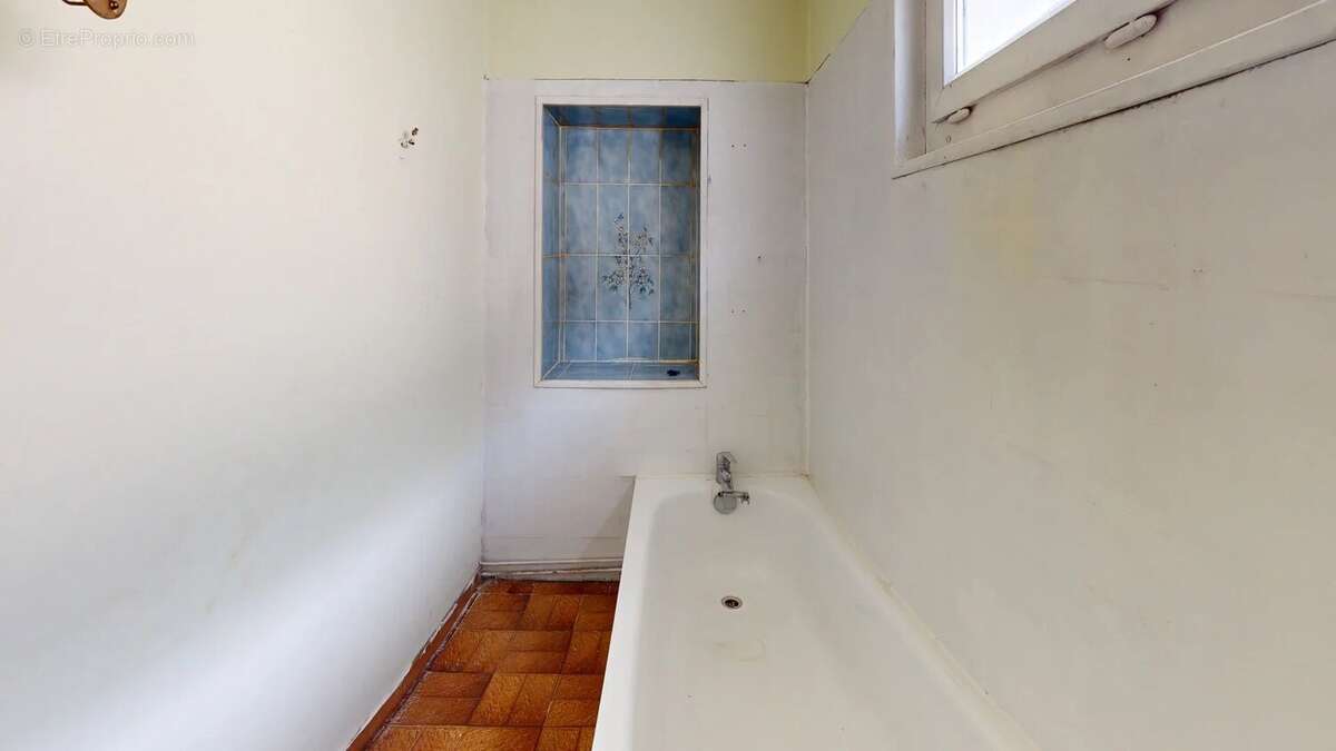 Maison à VERNEUIL-SOUS-COUCY