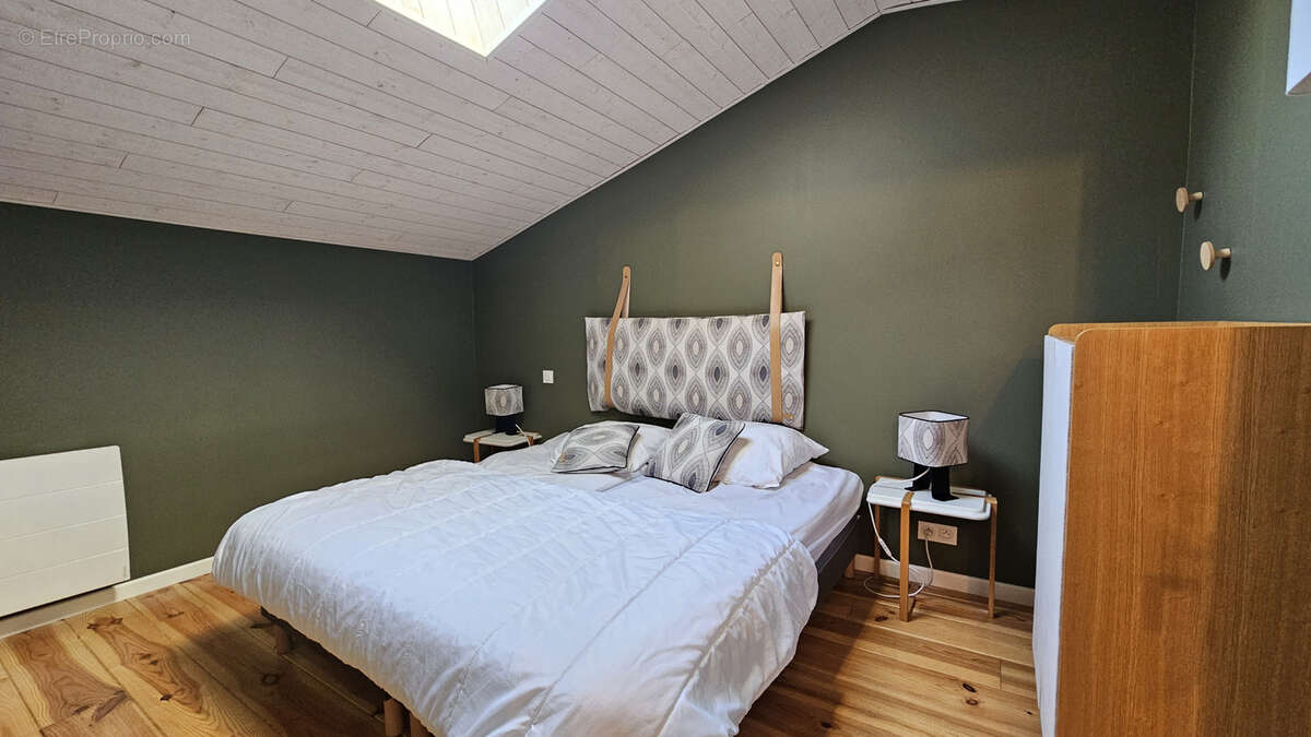 Maison à LES HERBIERS