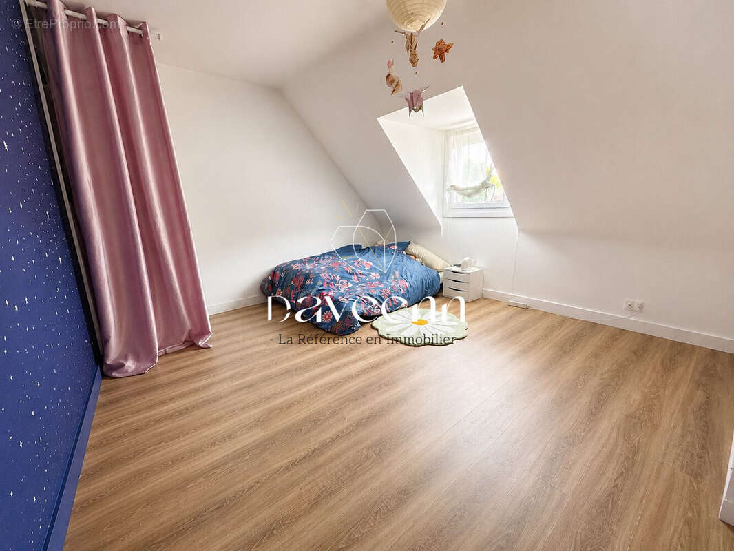Maison 118 m² à Brandivy  - photo 7