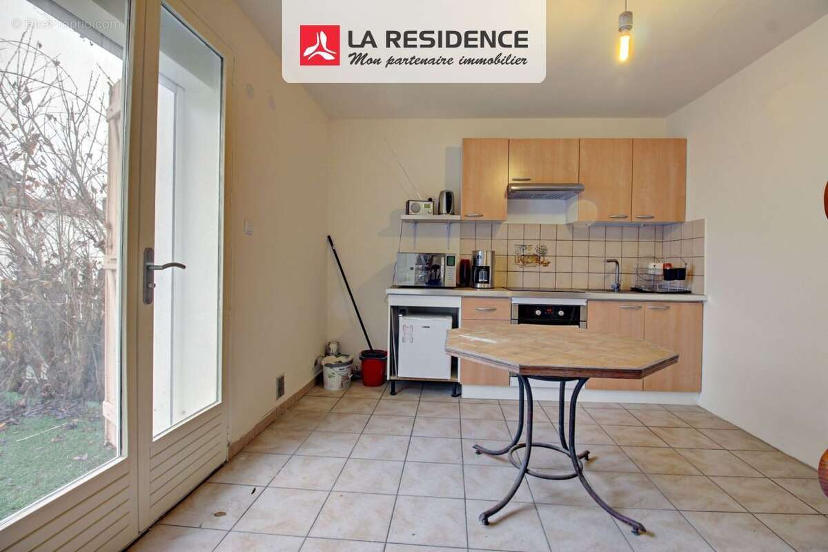 Appartement à HOUILLES