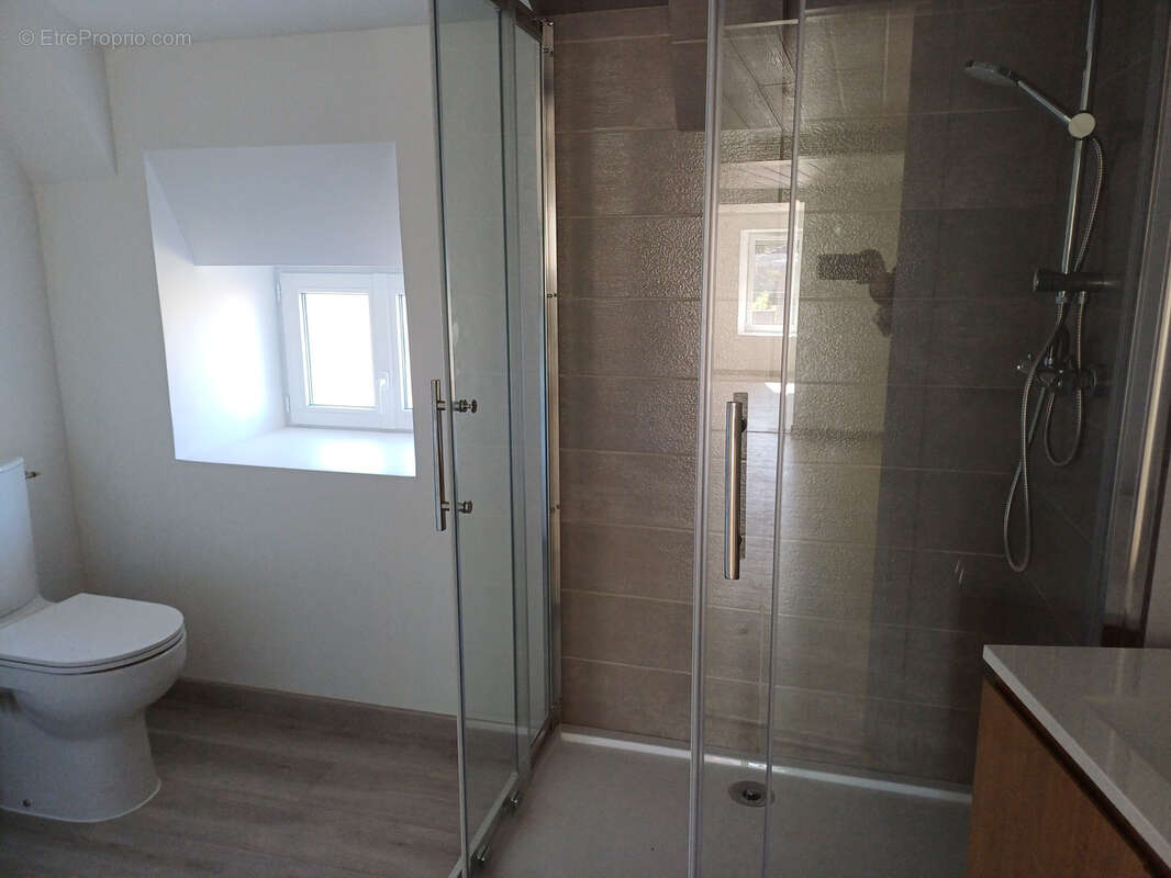 Appartement à TENCE