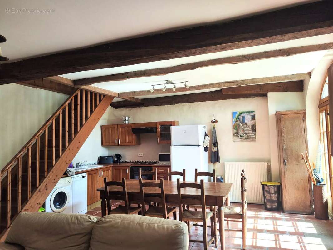 Ferme béarnaise rénovée avec gîte, piscine et vue sur les Pyrenénées - photo 12