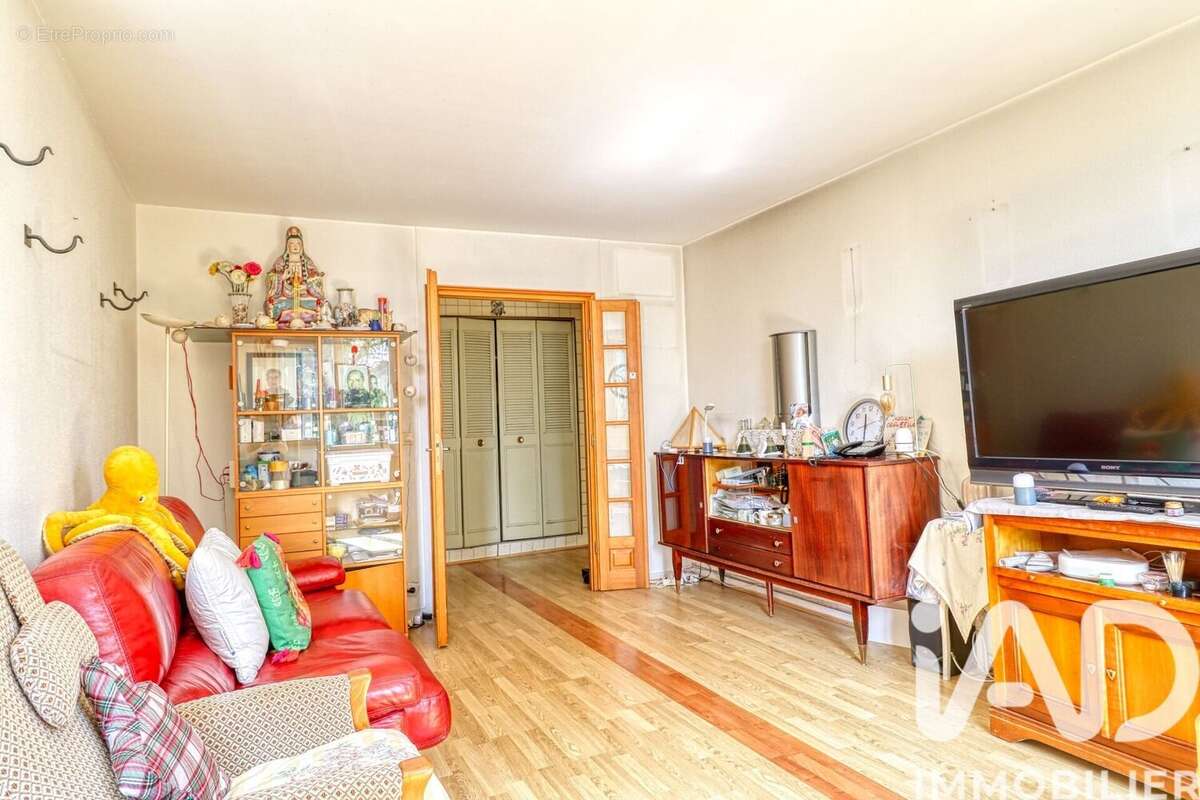 Photo 2 - Appartement à PIERREFITTE-SUR-SEINE