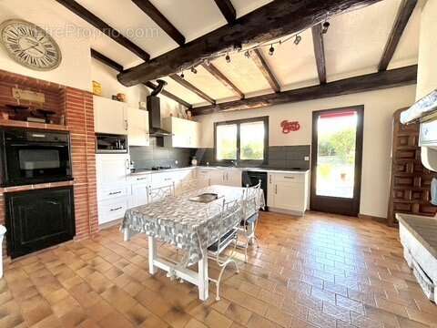 Maison à SAINT-THIBERY