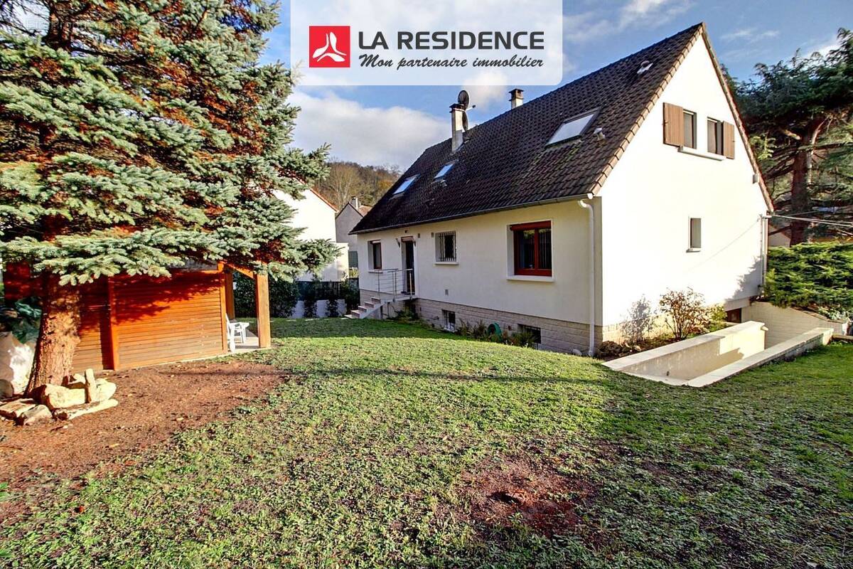 Maison à VAUX-SUR-SEINE