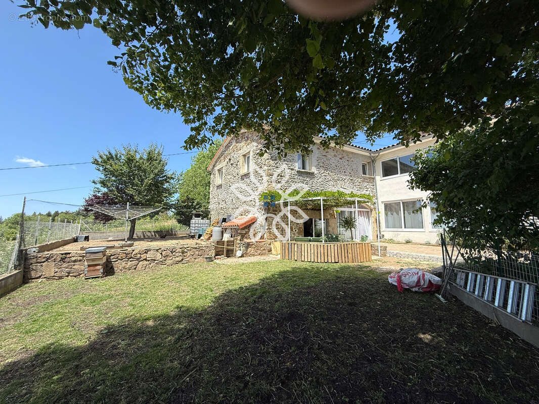 Maison 161 M2  à Chassignolles - photo 2